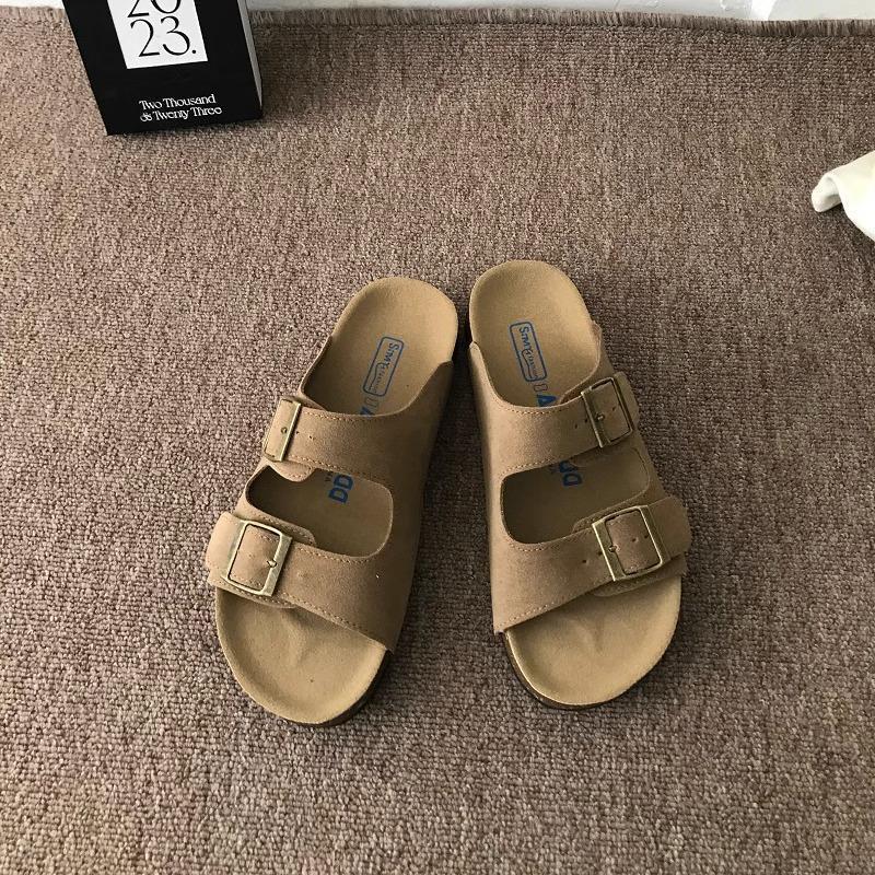 2025 hot new free shipping designer slippers for womens flat slippers khaki black beige Summer new beach PU flat sandals