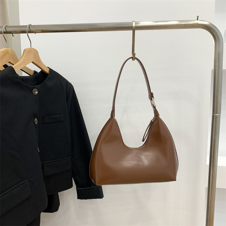 New Underarm Bag Niche Design Retro Korean Version Handbag Female Senior Temperament All Commuter Shoulder Bag for Women