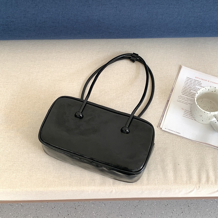 Simple Small Square Bag Portable 2024 Korean Version Of The New Shoulder Bag Large Capacity Female Simple Small Wind Armpit Bag for Women