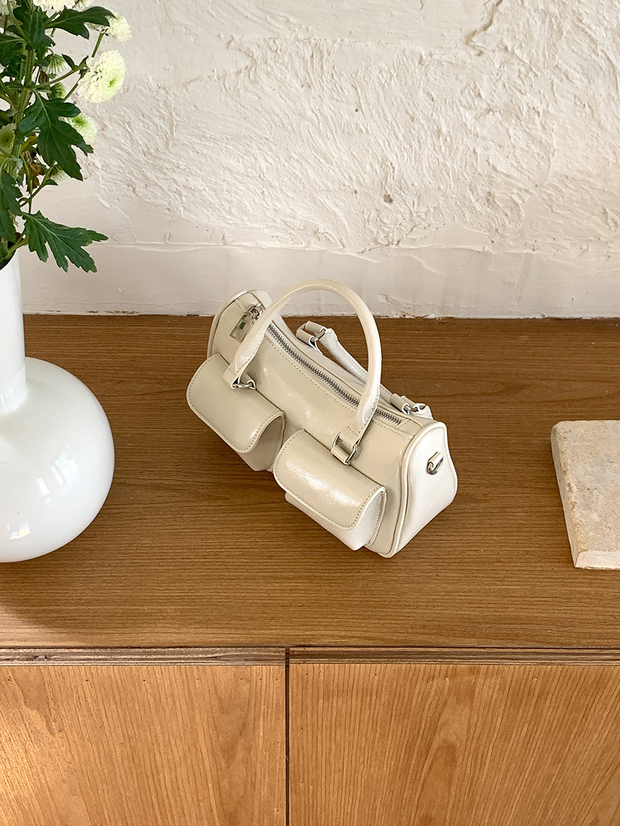 New Fashion Style Small Square Bag Hand Carrying PU Leather Feeling Simple Small Handbag Female Korean Version All Shoulder Crossbody Bag