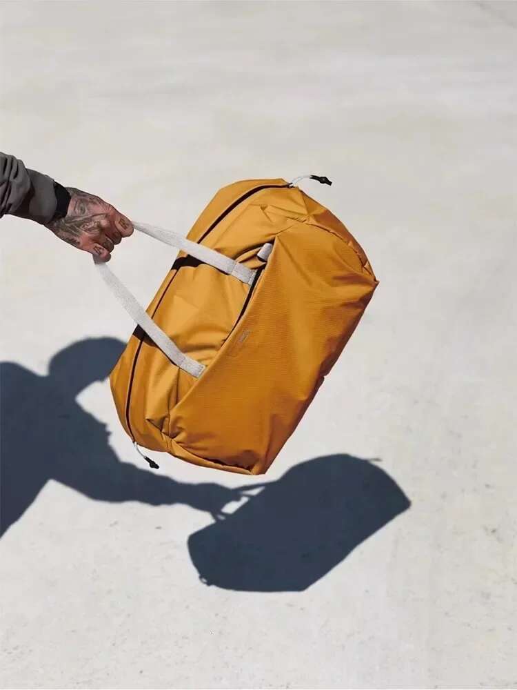 Bellroy Australia Lite Duffel 30L Light Yoga Sports Travel Bag Large Capacity Lage Handbag