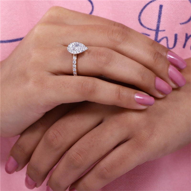 Jewelry 0.70 Carat Pear Cut Lab Diamond Halo Two Tones Fashion Style Engagement Solid Gold Ring For Women 18K 14K Real Gold