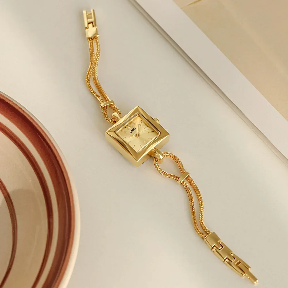 Top gold bracelet womens quartz watch womens watch reloj mujer 250319