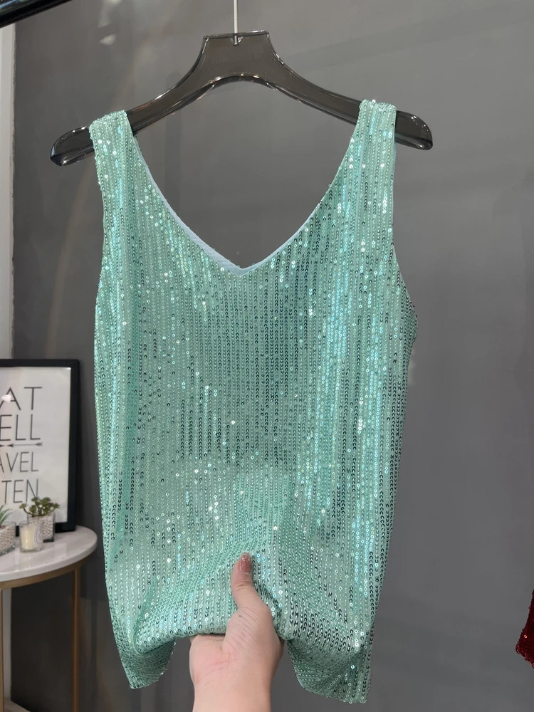 European and American Sequined V-neck Vest Worn Inside A Suit Bottoming Shirt and Worn Outside A Sparkling Top 250324