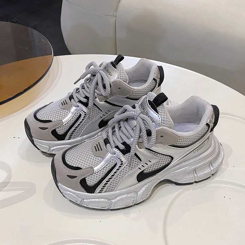 Thick soled dad shoes for womens 2024 spring/summer new Sier breathable 100 pair light sports casual womens shoesXJ250324