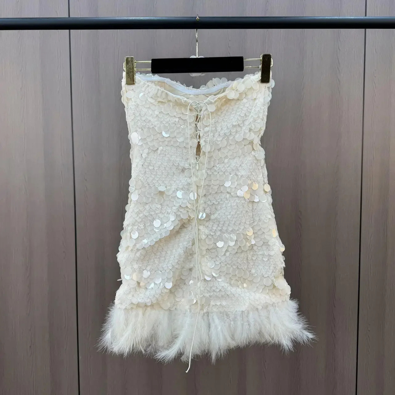 VGH Chic Spliced Feather Hem Party Dress for Women Strapless Sleeveless High Waist Patchwork Sequined Sexy Mini Dresses Female 250320