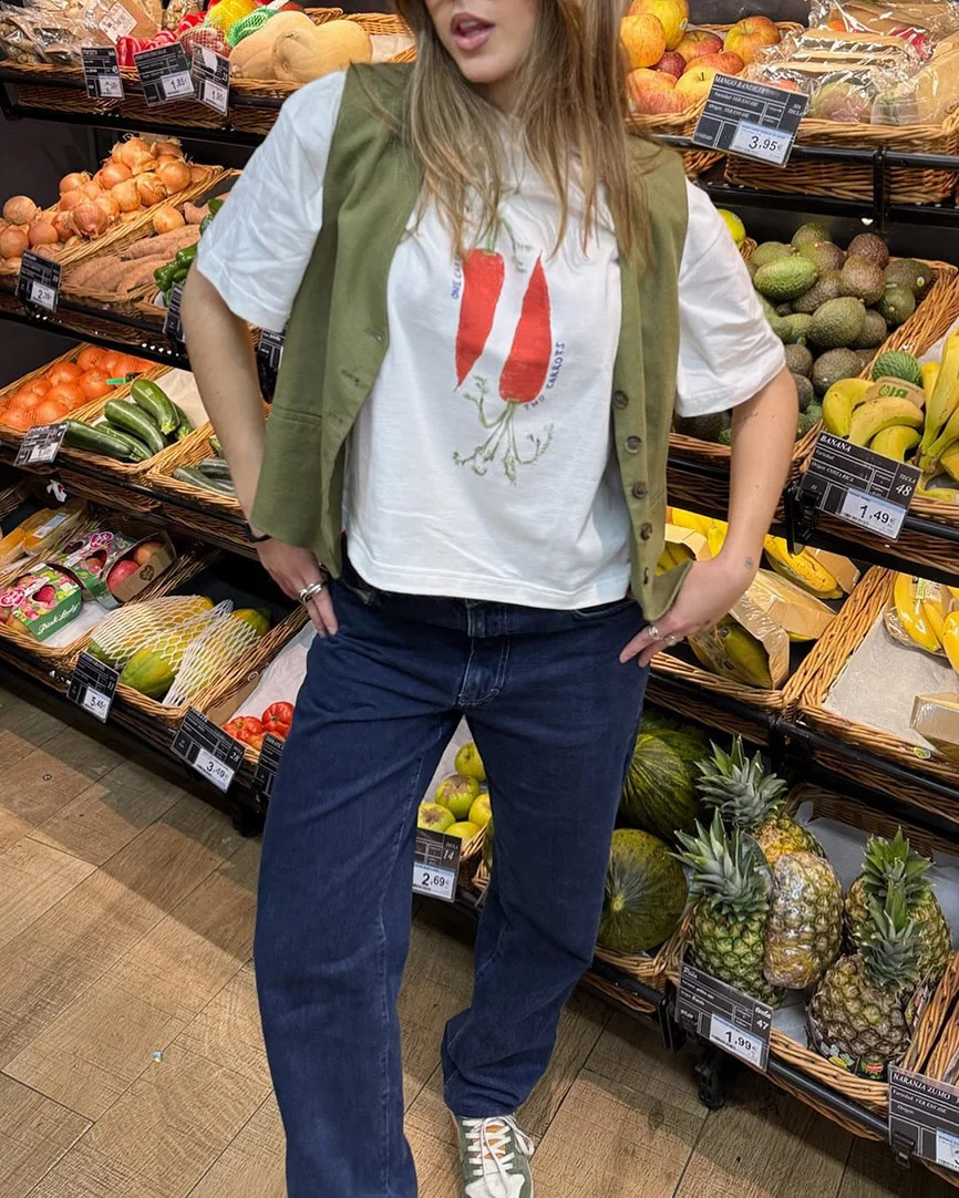 Harajuku casual cute carrot graphic Tshirt street clothing Gothic oversized womens retro Y2k top 250324