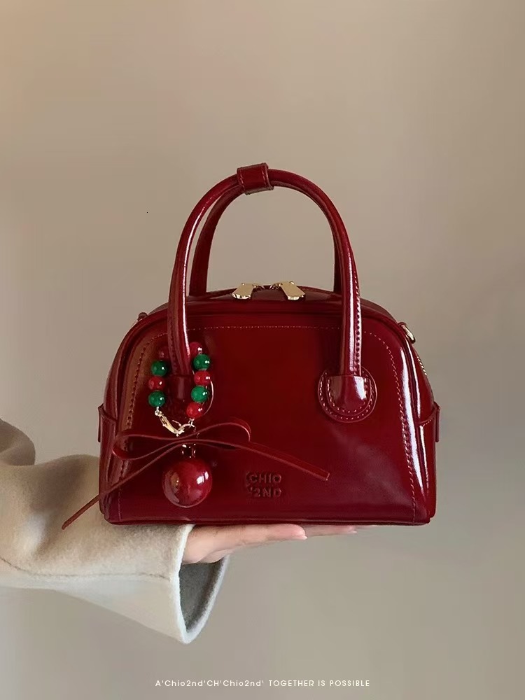 High End Leather Series Christmas Bingo Pillow For Women Red Handheld Crossbody Bag