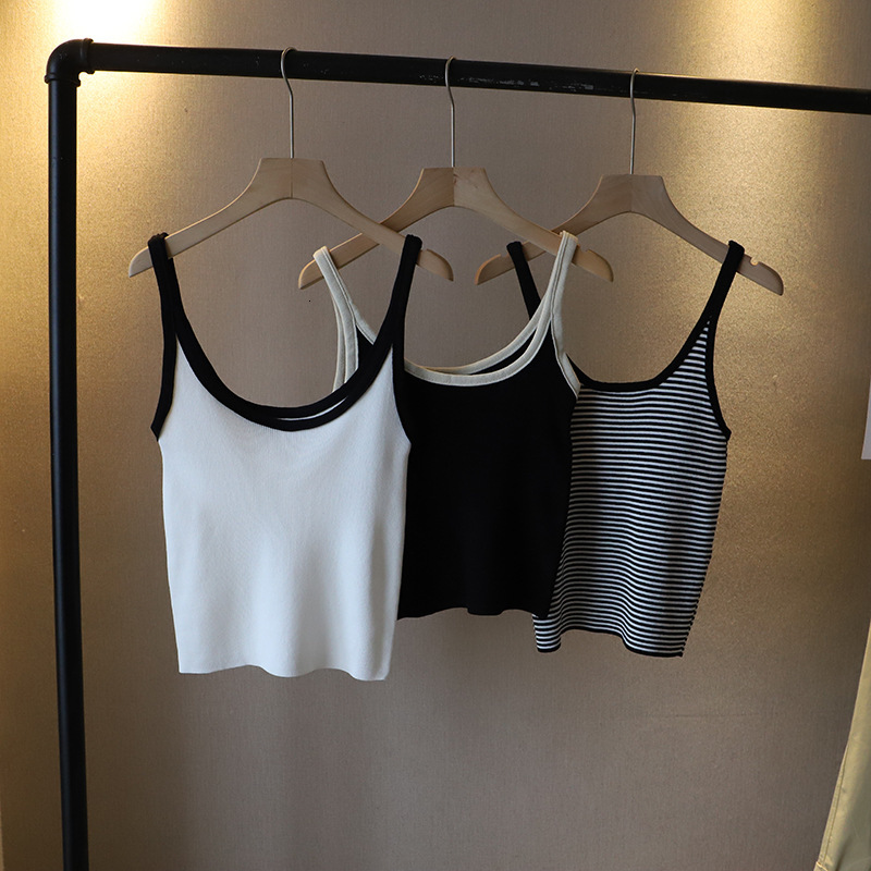 2025 Summer New Designer Women's Simple Slim Fit Tank Top Outdoor Breathable Beach Pure Desire Sexy Top Fashion Casual Short Sleeve