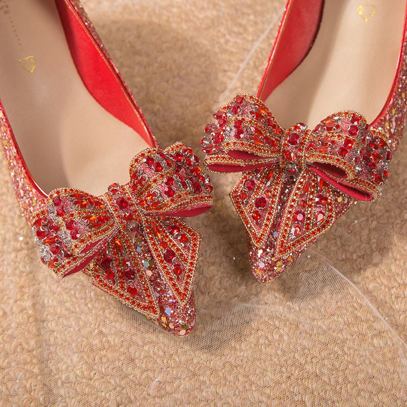 est Rhinestone High Heels Women Pumps Pointed Toe Woman Crystal Party Wedding Dress Shoes 250318