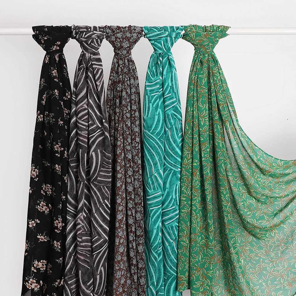 Newly printed headscarf shawl bubble chiffon headscarf Wan Design floral shawl Muslim scarf wrapped in turbine long scarf X250324