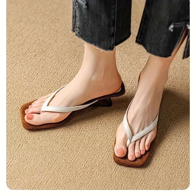 Women's Black Flip-ps - Stylish Retro French Slide Sandals, Summer Chunky Heel with Comfortable Inner ing, PU Cover Upper & Rubber Sole, Perfect 