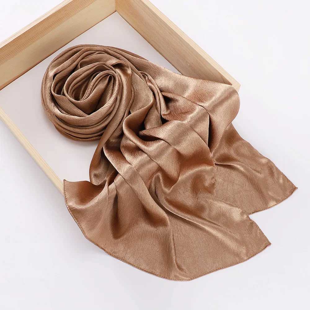 Chiffon scarves and silk scarves are used for luxurious bandana band scarves and fashionable Muslim scarves X250324