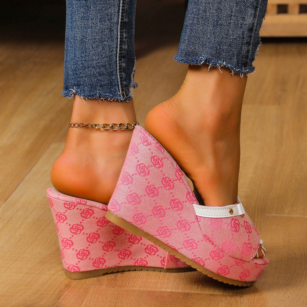 Free shipping esigner slippers Platform slides for womens sandals girl comfortable fashion Open toed slipsole slipper outdoor shoes