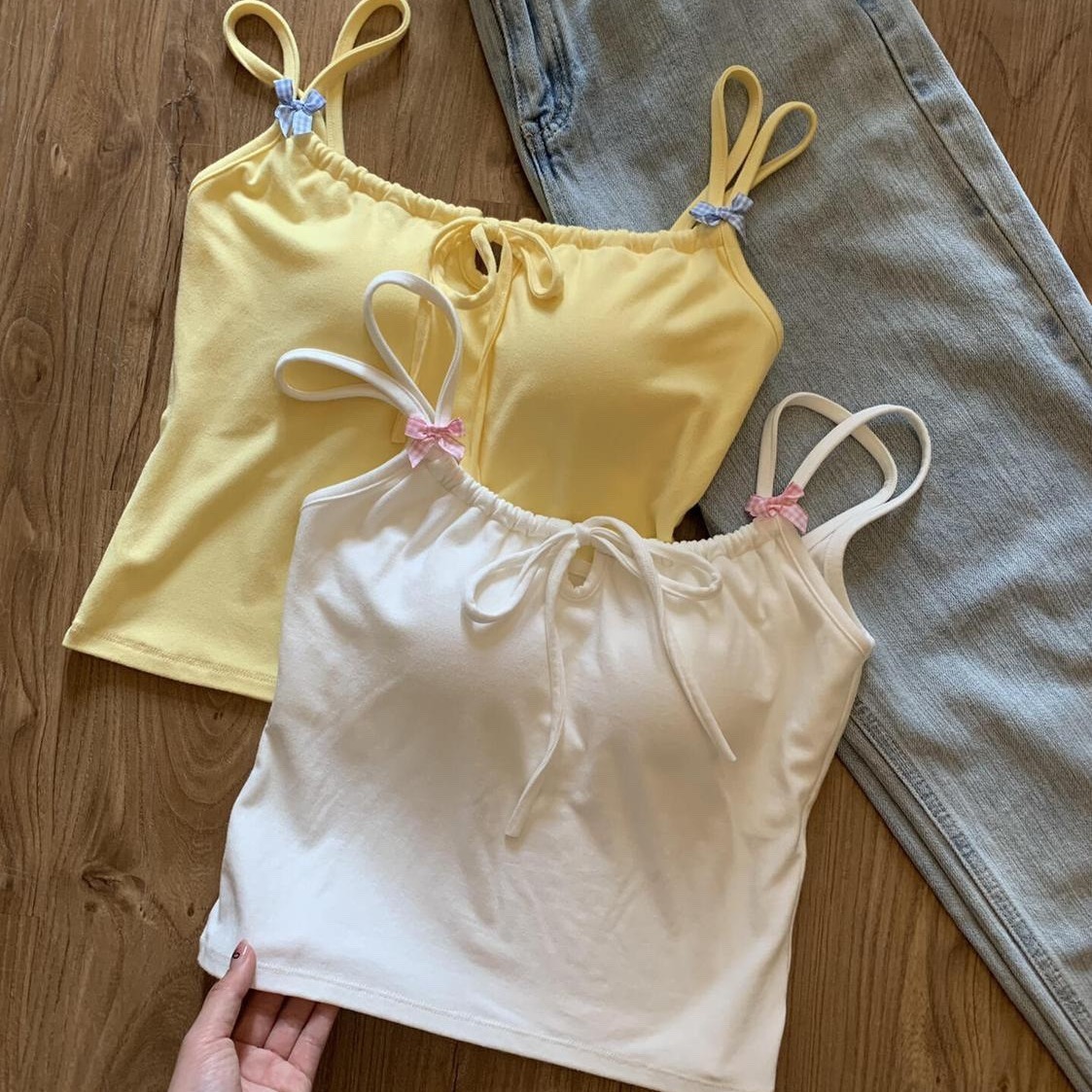 2025 New Sweet And Spicy Girl Bow Designer Vest With Chest Cushion Inside And Outside The Beach Fixed Cup Outdoor Sexy And Beautiful Women's Back