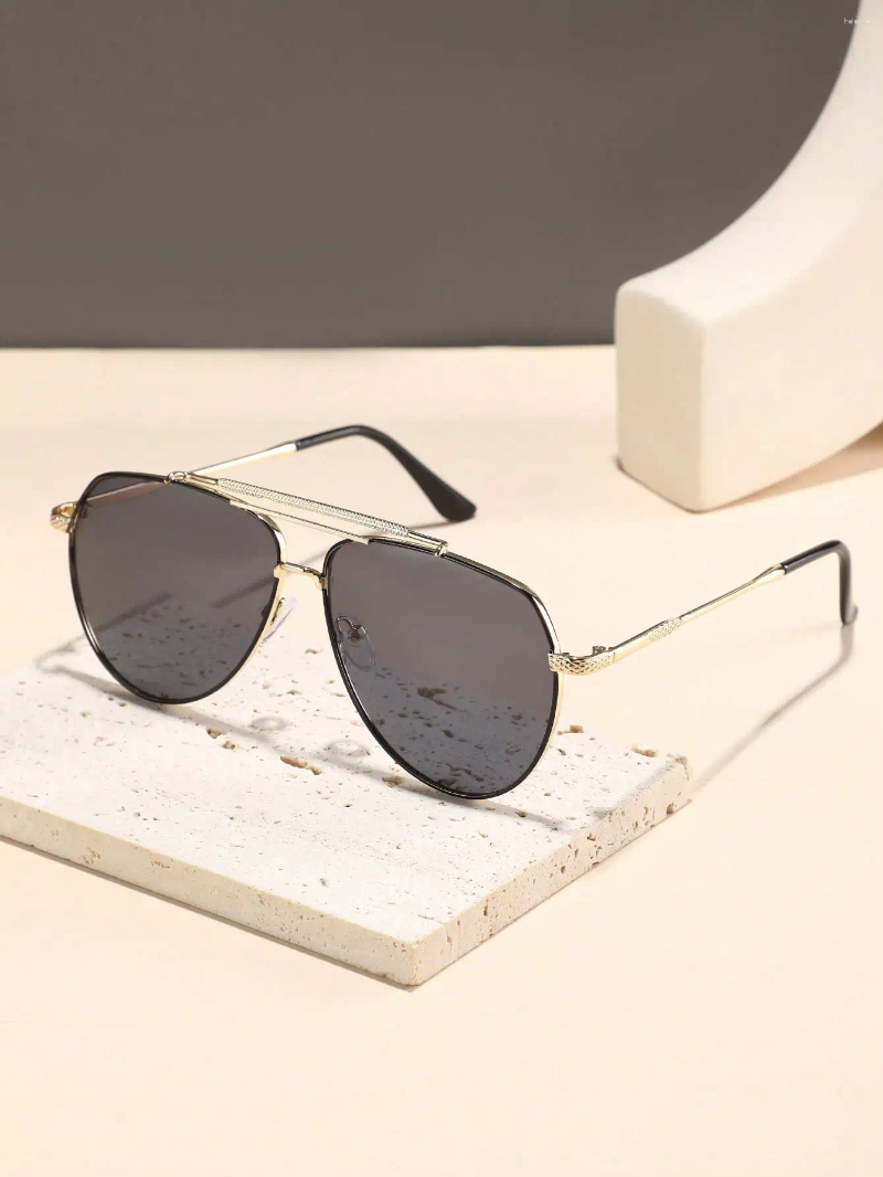 Sunglasses 1PC Fashion Cool Pilot Metal Frame Women For Men Daily Life Shades Eyewear Accessories.