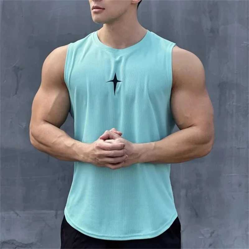 Outdoor fitness sports mens vest fashion gym T-shirt summer breathable running solid color T-shirt daily casual mens sleeveless vest X250324