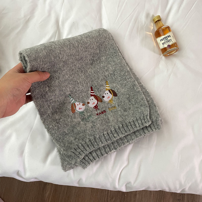 K214 Good fortune and prosperity~Cartoon anime embroidered naughty puppy scarf for winter warmth, student scarf for girls, Korean