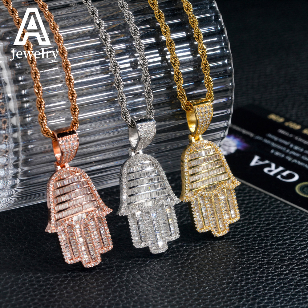 The best-selling 925 sterling silver vvs Moissanite Hip Hop Palm stylish pendant passed the test boutique