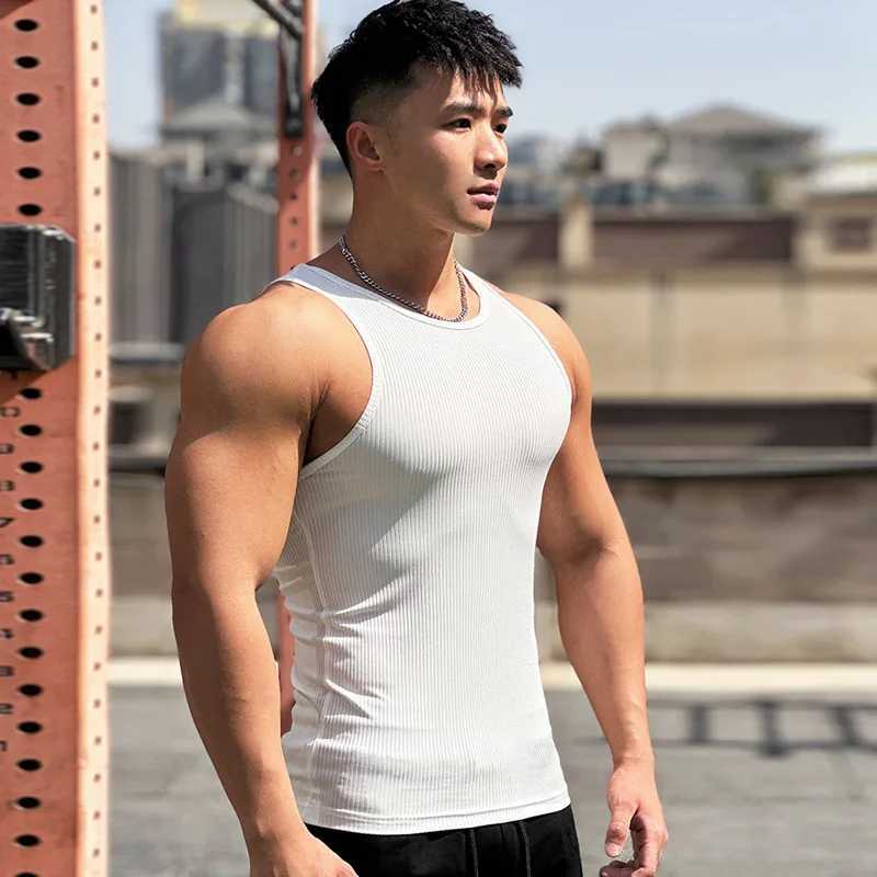 2024 Summer Fitness Tank Top Mens I-back Slim Vertical Stripe Fashion Sportswear Breathable Training Sleep X250324