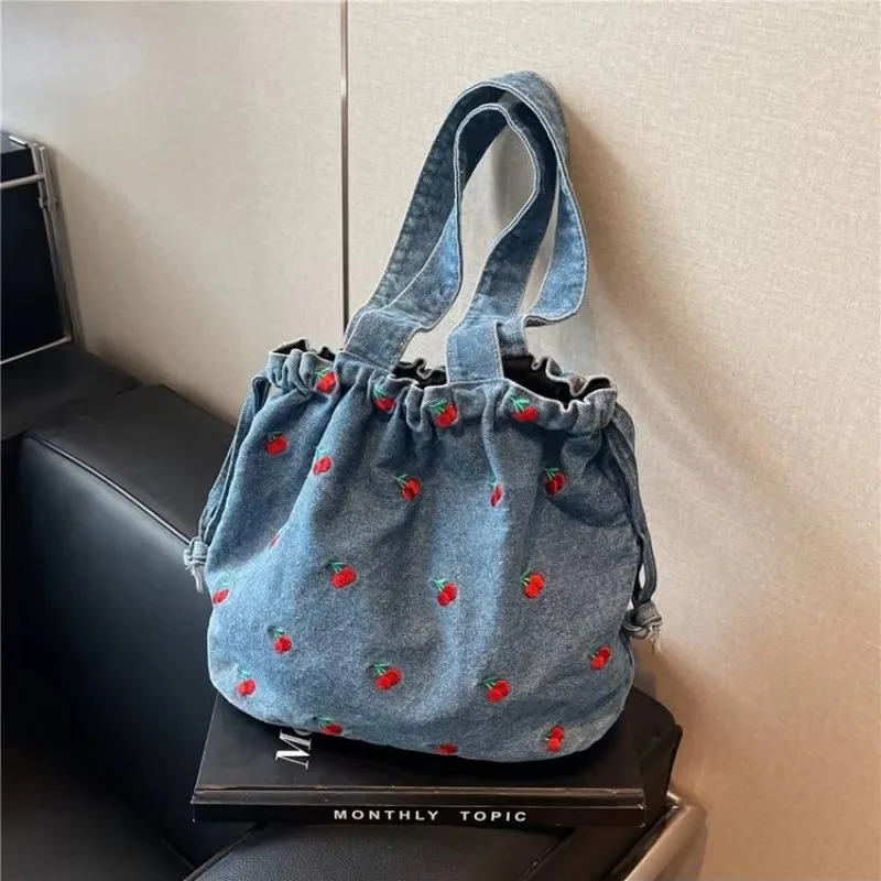 Spring Denim Bucket Bag Versatile Casual Simple Womens Bag for Sale Embroidered Large Capacity Niche Handbag 250320
