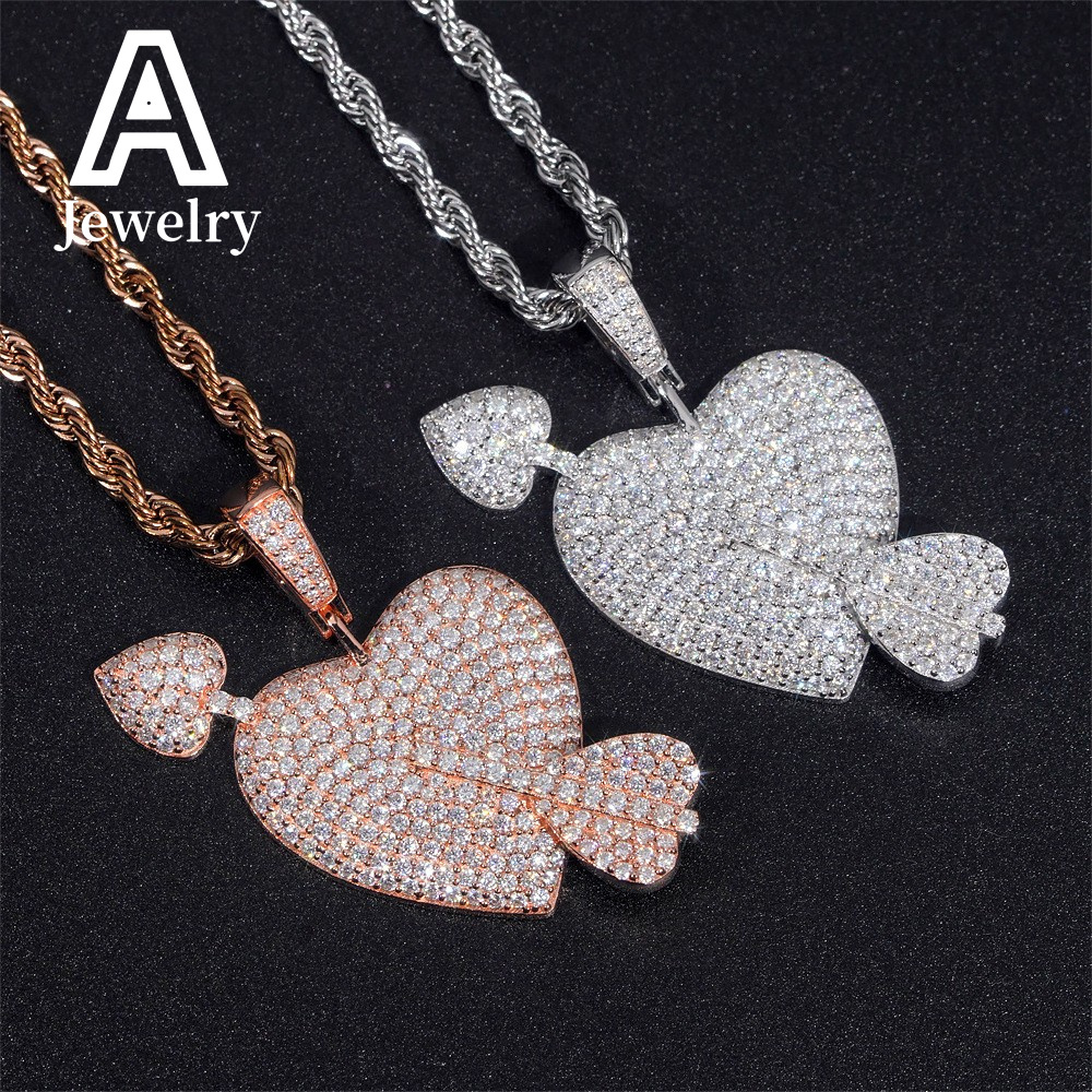 Fashion Moissanite Pendant Custom Hip Hop Jewelry 925 Sterling Silver Lab Diamond Pendants An Arrow Through the Heart