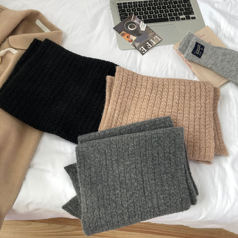 K215 New quality version of pure color wool blend scarf for women autumn and winter soft and thick warm all-match knitted neck scarf