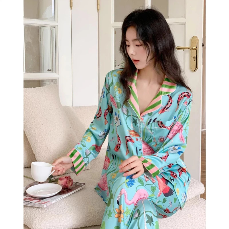 Spring Autumn Ice Silk Soft Womens Pajamas Set Buttons Cardigan Womens 2 Piece Outfit Set Senior Printing Pajamas 250321