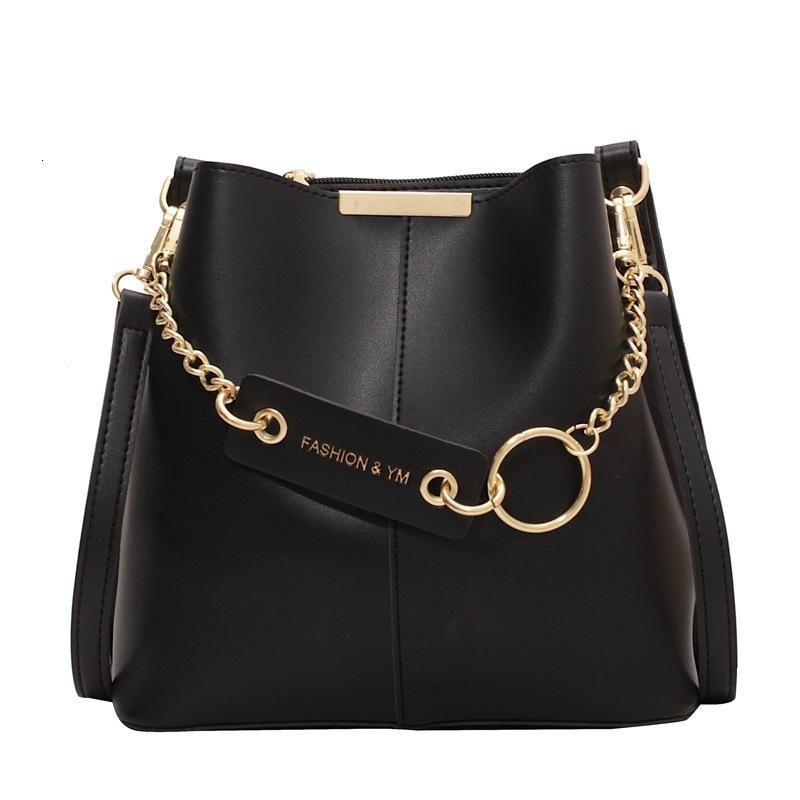 2025S Fashion Designer Handheld Bucket For Women Exquisite Large Capacity Crossbody Bag Versatile And Niche Fashion Single Shoulder Underarm Women S B