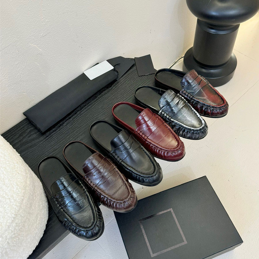 Top quality Round-toe Vintage Real leather mules Slides Flat sandal slipper for womens Luxury colg designer shoes Walking Holiday shoes Black Burgundy brown