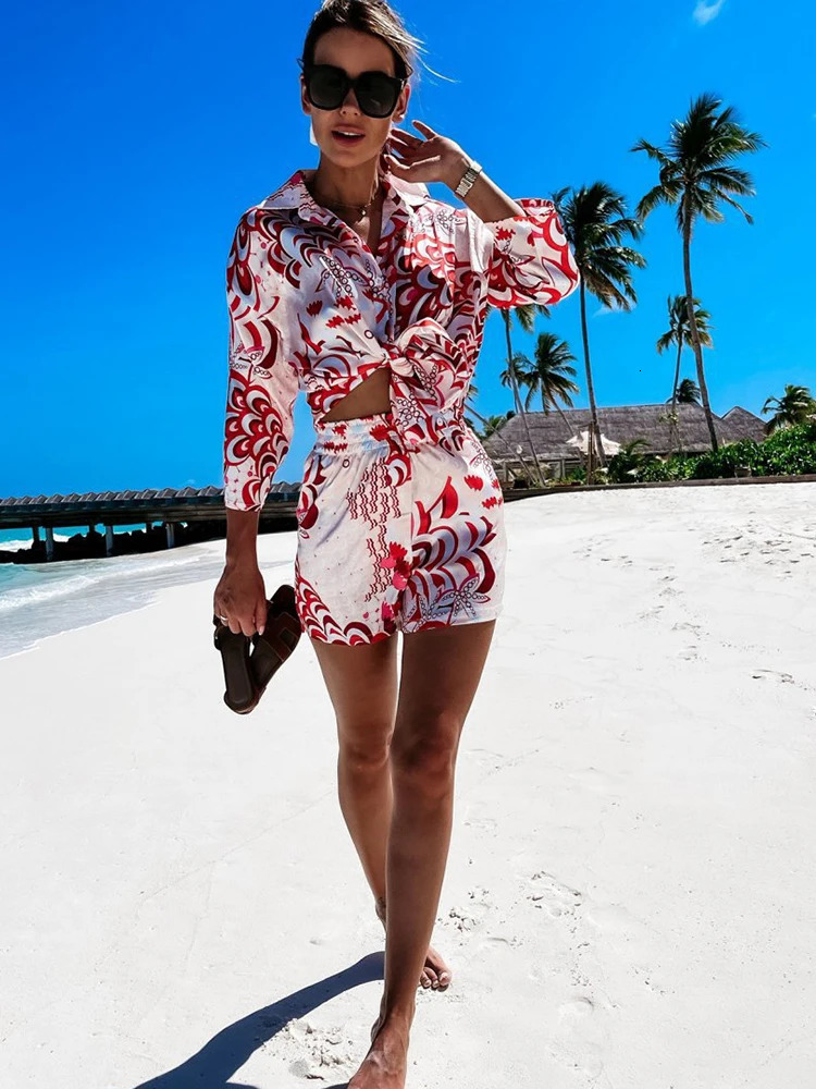Womens Shirt Set Fashion Printed Summer Long SleeveShorts 2-piece Set Retro Holiday Beach Leisure Set 250318