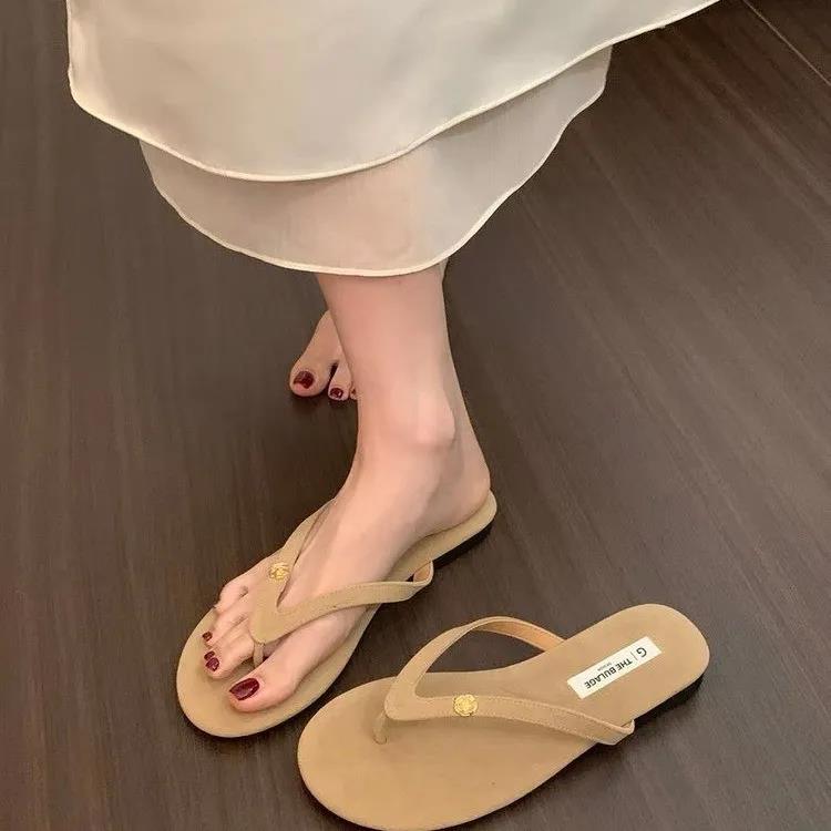 Clip toe sandals Designer free Shipping soft soled single shoes flat bottomed suede flip flops comfortable casual slippers for women outdoor wear