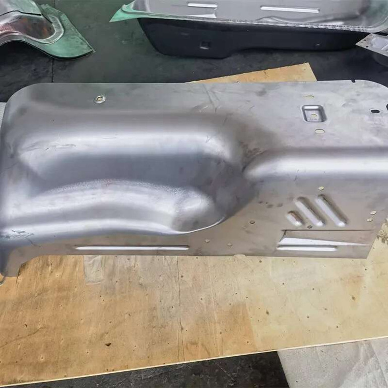 Versatile Automobile Rim Protector Waterproof Vehicle Accessory in Various Colors - Customized products quality assurance