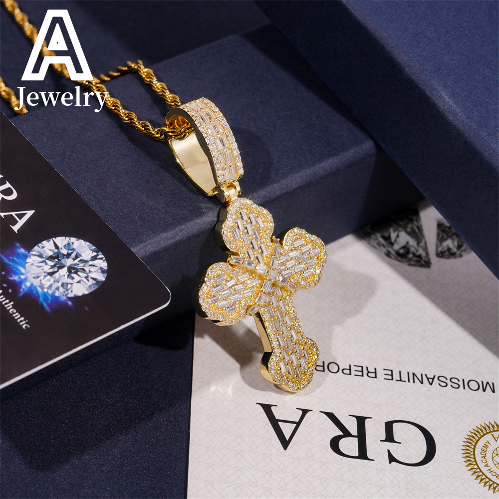 New Arrivals Hip Hop Jewelry Cross Pendant 925 Silver Baguette VVS Moissanite Cross Charm Pendants
