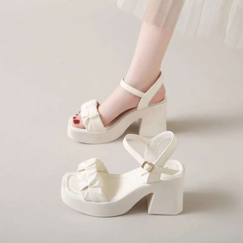 Summer New Open Toe Pearl Button Strap Waterproof Platform Sandals Women Thick Sole Shoes for Women's
