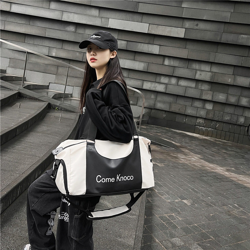 2025S Fashion Designer Fitness Dry Wet Separation Large Capacity Swimming Storage Training And Sports Handbag Luggage Bag Short Distance Travel Bag