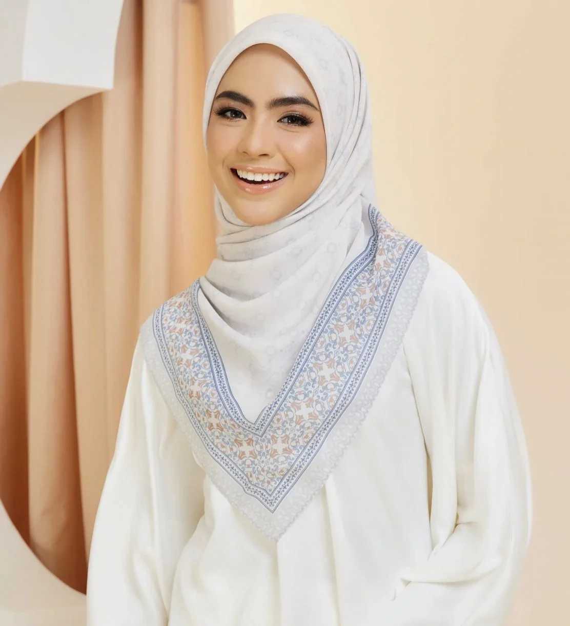 Womens Fashion Cotton Muslim Headscarf Square Scarf Malaysia Shawl and Wrap Headscarf Turbans for Wen 110 * 110CM X250324