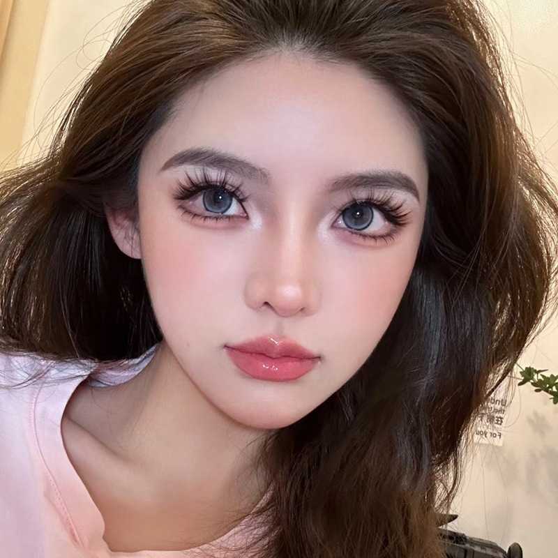 009 Short Ten pairs of Big Devil Thick False Eyelash Hard Stem Cross Barbie Big Eyes Sharp Tail Exaggerated Eyelash W250324