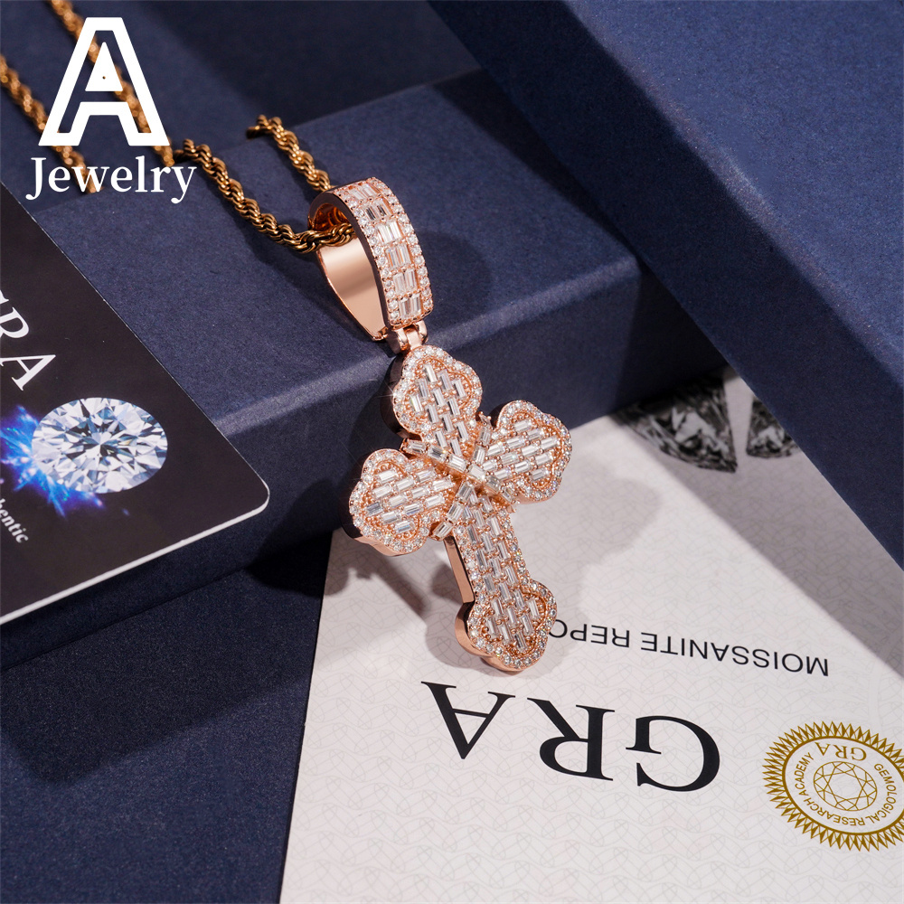 New Arrivals Hip Hop Jewelry Cross Pendant 925 Silver Baguette VVS Moissanite Cross Charm Pendants