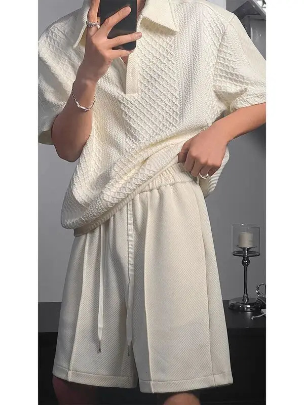 American retro waffle polo shirt mens and womens hiphop loose short sleeved lapel Tshirt trendy minimalist top harajuku y2k 250312