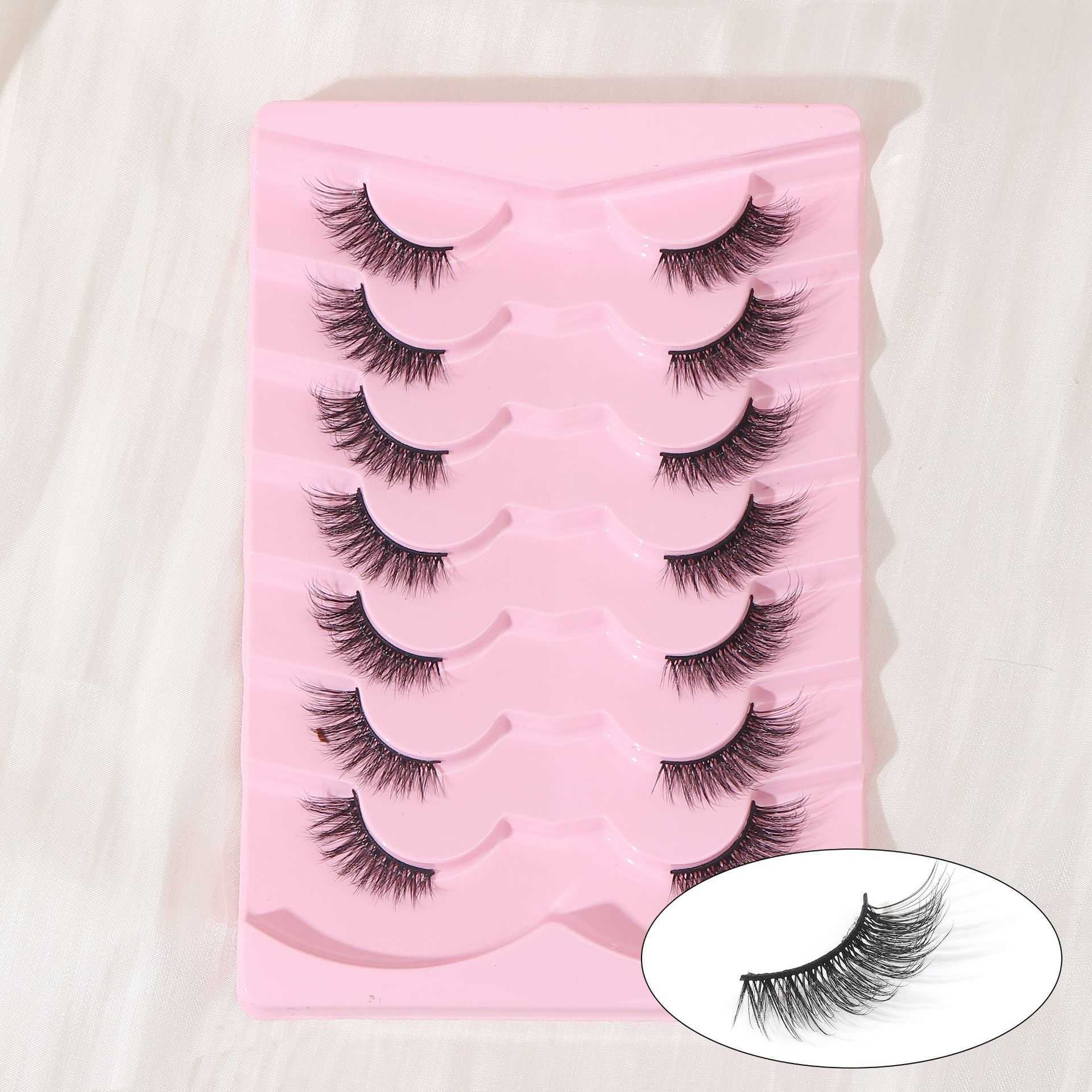 Seven pairs of cat eyes with half cut false eyelashes elongated eye tail with half eyes fox style slanted flight naturally dense W250324