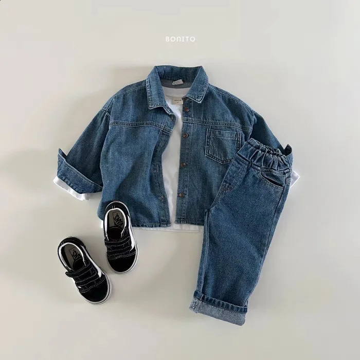 Autumn Baby Long Sleeve Denim Jacket Baby Jacket Pocket Collar Jacket Childrens Casual Jacket Retro Baby Denim Top 250324