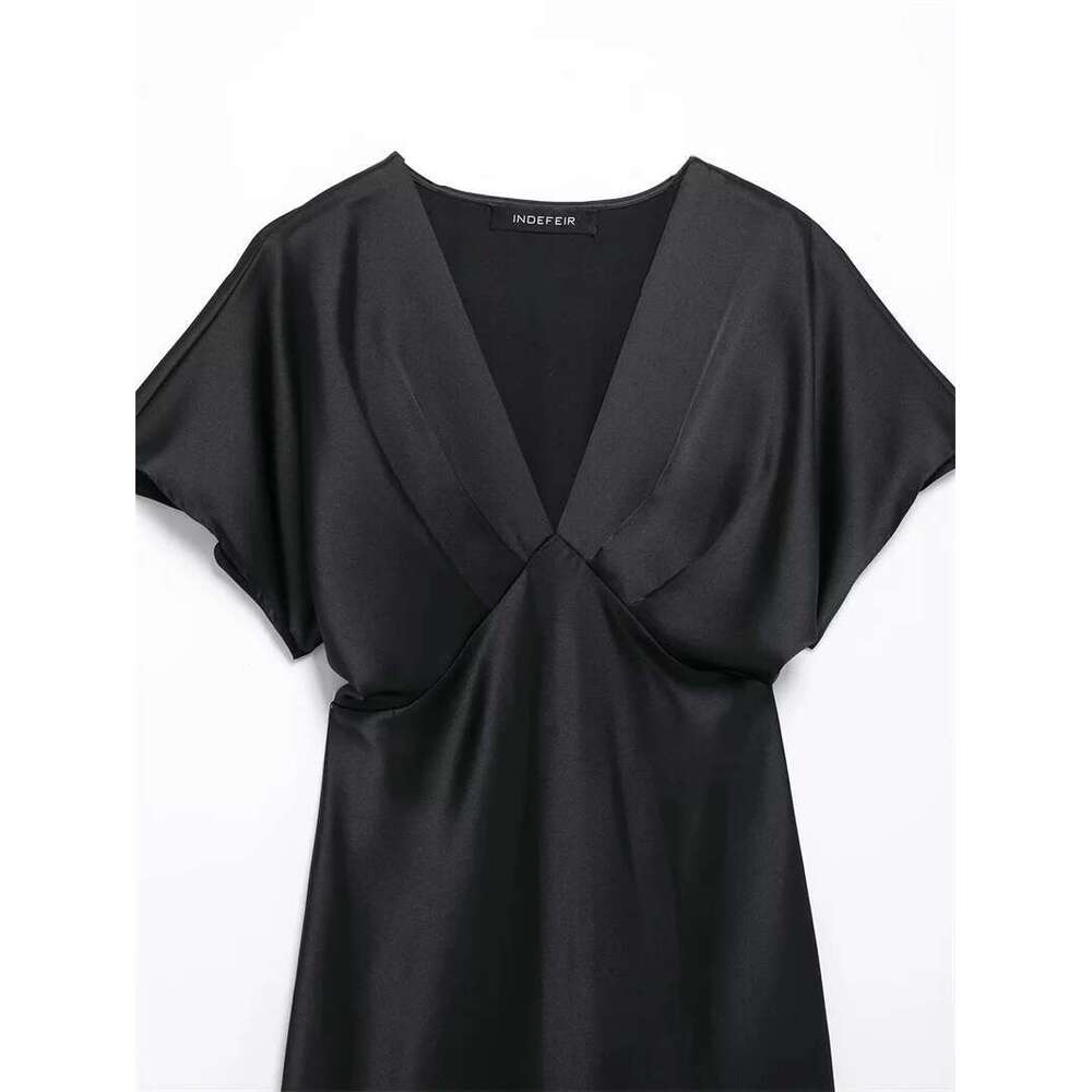 Women's Dresses Spring 2025 New Midi Dress Mystic Black Noble Elegant Covering The Flesh And Showing Thinness