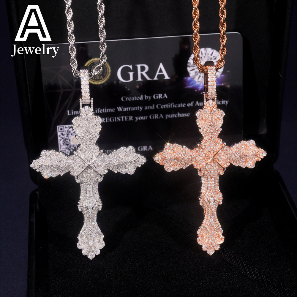 Stock Iced Out Hip Hop Pendant 925 Silver White Gold Plated VVS1 Moissanite Diamond Cross Pendant Necklace