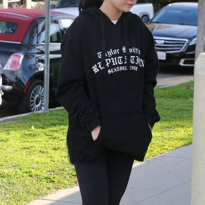 Designer clothes Streetwear Taylor Rapper Print Hoodies Women Haruku Vintage Long Sleeved Sweatshirt Loose Casual Pulllover Gothic Y2k Clothes