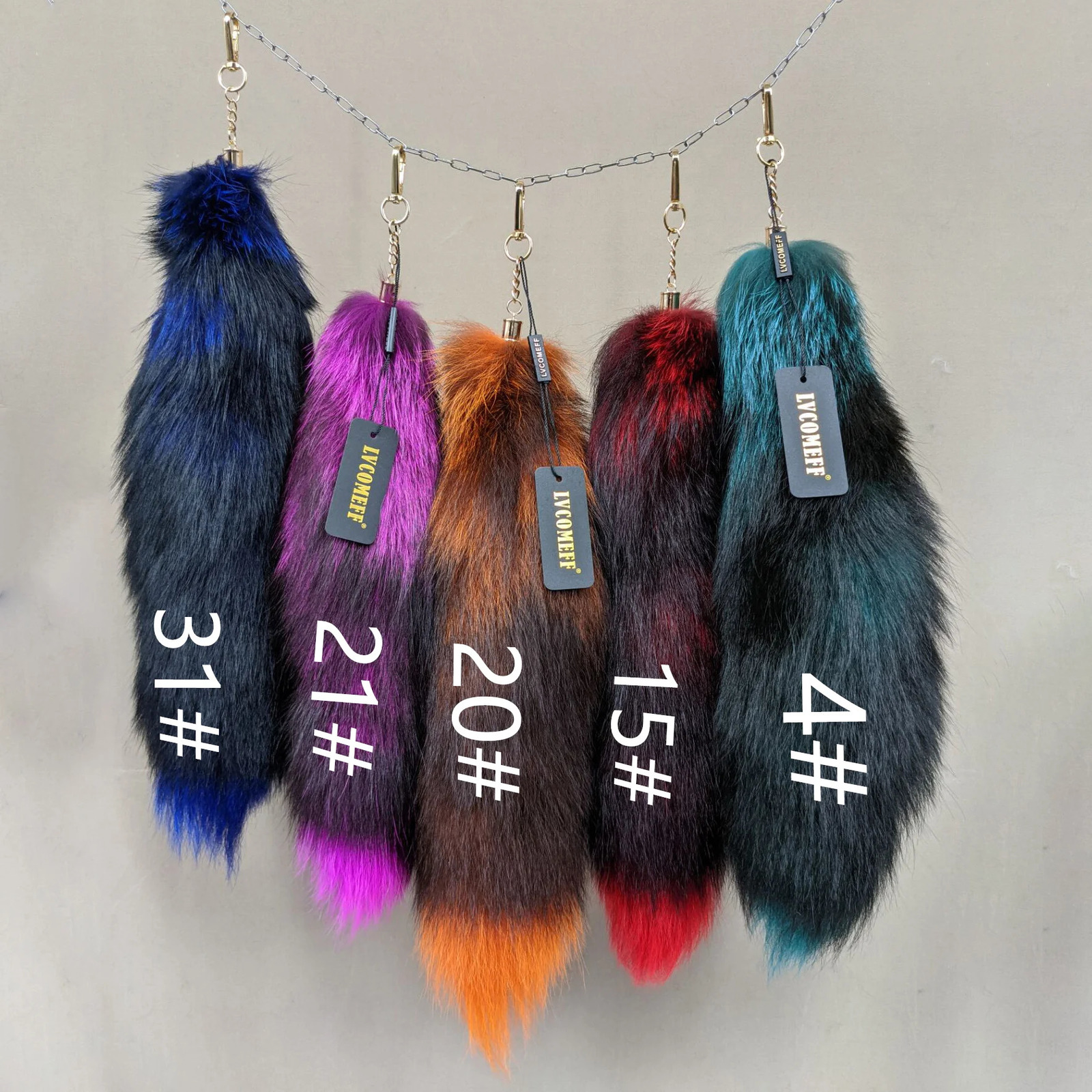 natural fox fur tail keychain furry 2024 chic y2k beautiful accessory length 40 cm Car Keychains For Women 250324