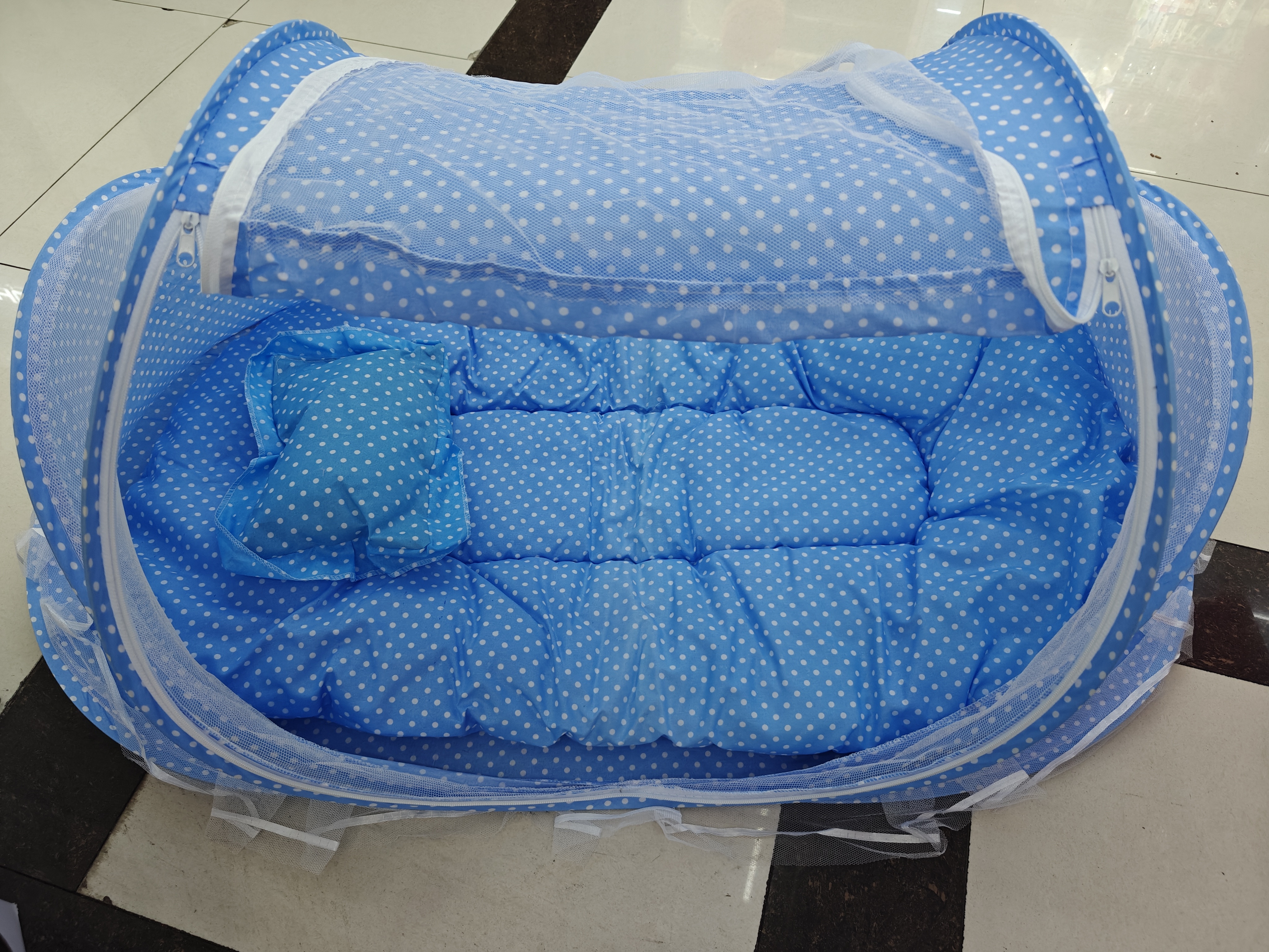 Jiaobao Point Cloth Three Piece Baby Mosquito Net Set