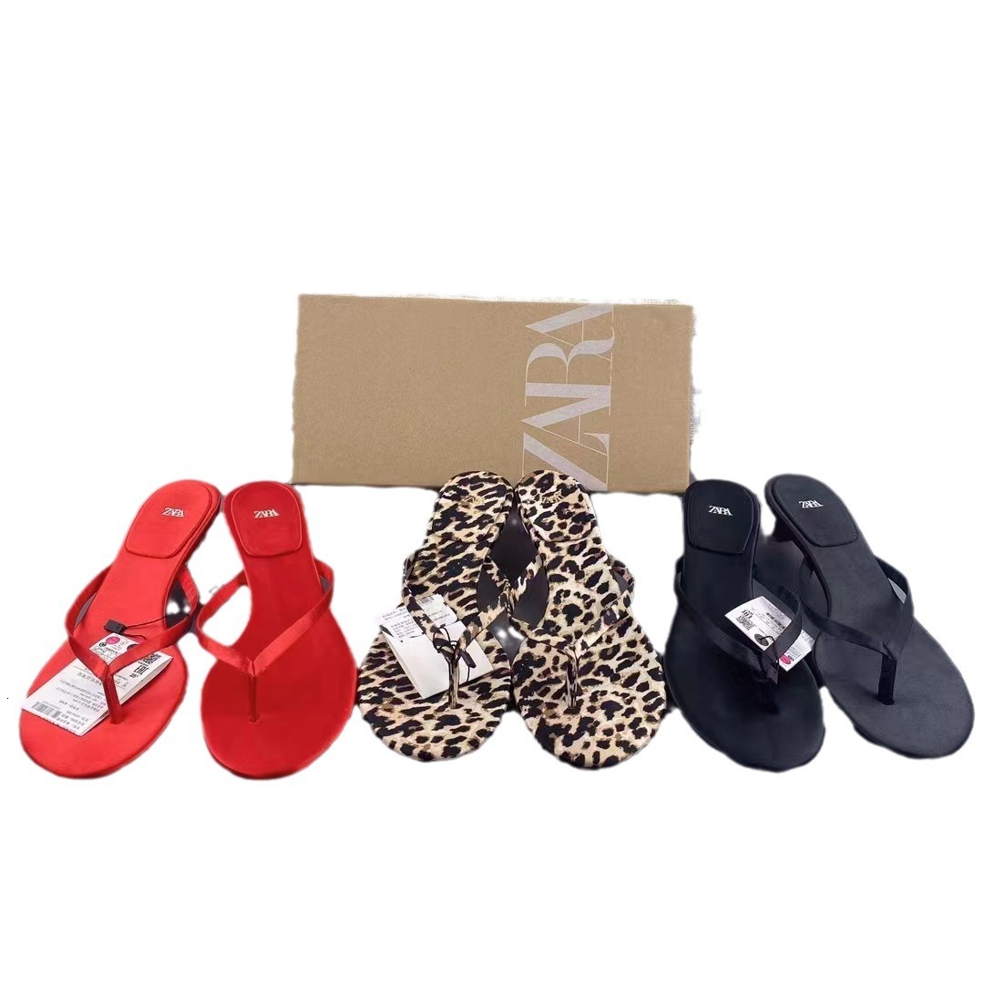 2025 new women's round toe high-heeled red herringbone clip open cat heel designer fashionable women's sandals