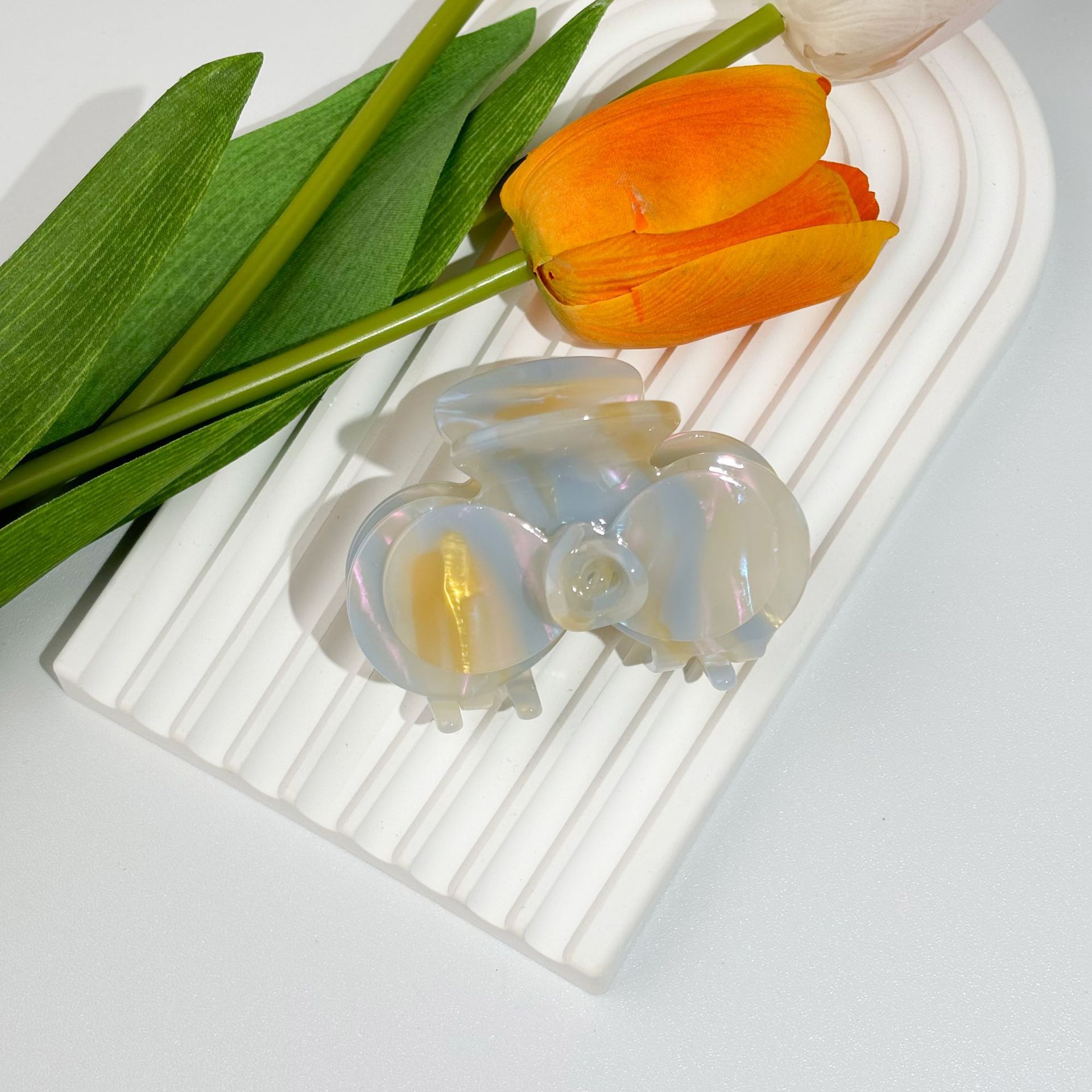 Acetate Flower Grab Clip Cute Fashion Plate Hair Clip Temperament Shark Clip Delicate Hair Accessories Hair Clip Female