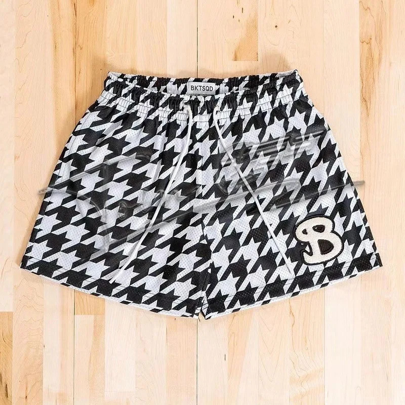 BKTSQD American fashion trend training shorts mens and womens mesh quick drying quarter knee basketball running beach 250312